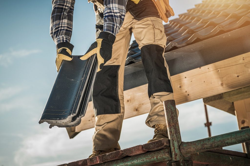 Roofer with ceramic tiles